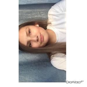 Meet your Posher, Alyssa